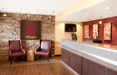 Thurston Hotel | Red Roof Inn PLUS+ Ann Arbor - U of Michigan North