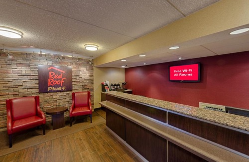 Amherst Hotel | Red Roof Inn PLUS+ University at Buffalo - Amherst