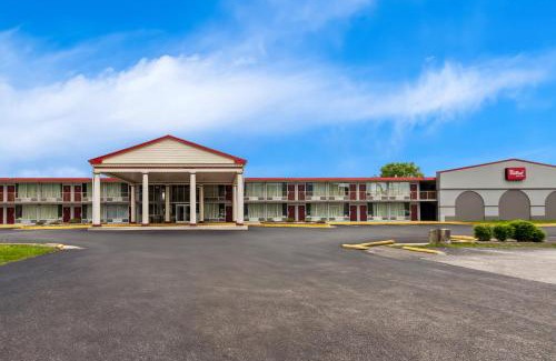 Cave City Hotel | Red Roof Inn & Suites Cave City