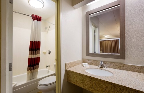 Wilkes-Barre Hotel | Red Roof Inn Wilkes-Barre Arena