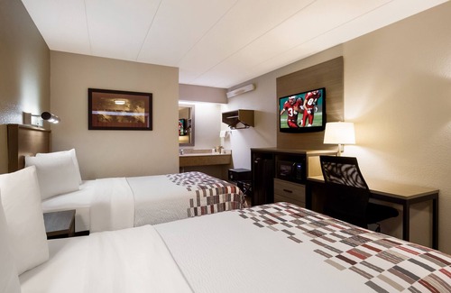 Wilkes-Barre Hotel | Red Roof Inn Wilkes-Barre Arena