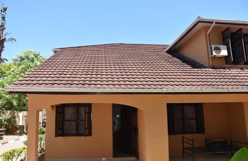 Kunduchi Villa | Red Roof Villa - near Ramada Resort Hotel Mbezi Beach