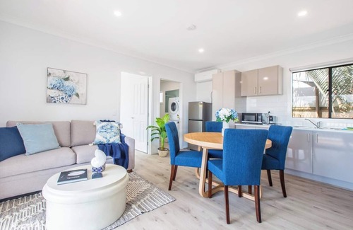 Redcliffe House | Redcliffe Retreat: Moreton Bay Coastal Cottage