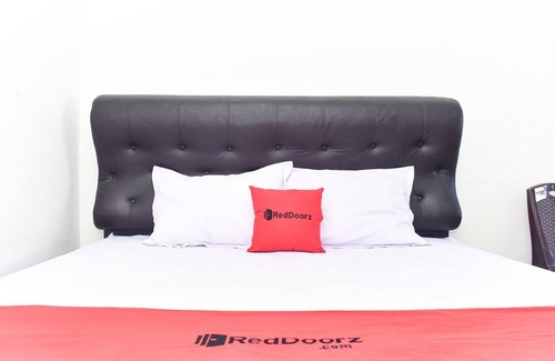 Wonosobo Hotel | RedDoorz near Alun Alun Wonosobo