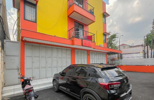 Bandung Hotel | RedDoorz near Tegalega Park 2