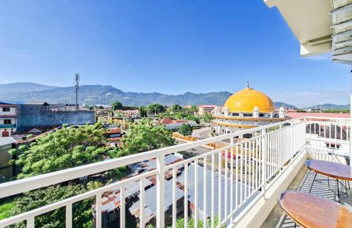 Padang Hotel | RedDoorz Plus Syariah at Lotus Residence