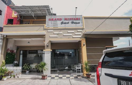 Bengkulu House | RedDoorz Syariah at Hotel Grand Mentari