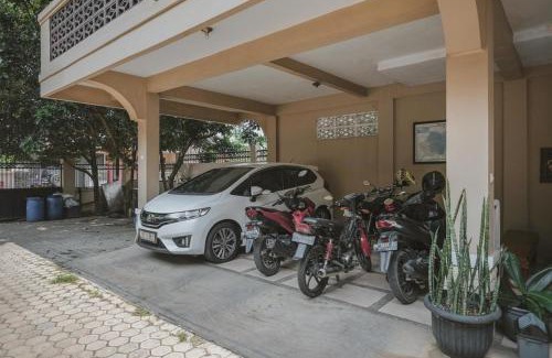 Jambi House | RedDoorz Syariah near Jamtos Jambi 2