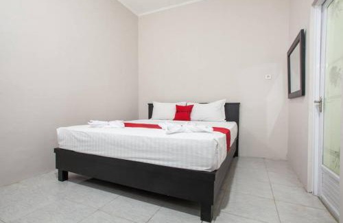 Rogojampi House | RedDoorz Syariah Plus near Banyuwangi Airport