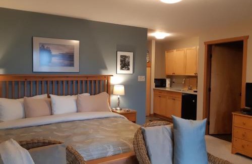 Ucluelet Bed & Breakfast | Reef Point Oceanfront Bed and Breakfast