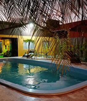 Itapoa House | Refúgio Família Rossett em Itapoá - Casa fantástica c piscina p 18 pessoas