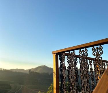 Vargem Alta Ski Chalet | Refúgio Suiço em Vargem Alta