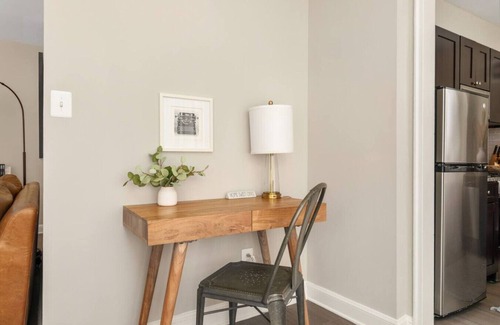 Radnor - Fort Myer Heights Apartment | Refined 2BR King Suite | Gym + Lounge