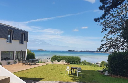 Saint-Jacut-de-la-Mer Villa | Refined cottage,breathtaking sea views, sleeping up to 15 guests