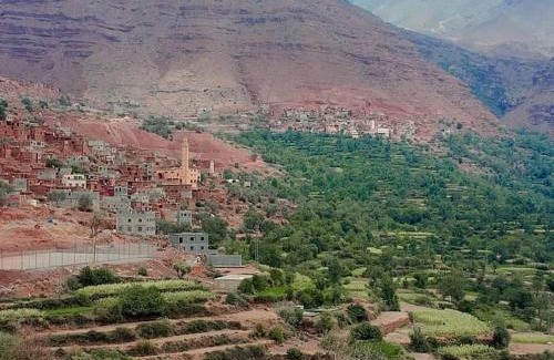 Sti Fadma House | Refuge Comfort and Rustic Charm