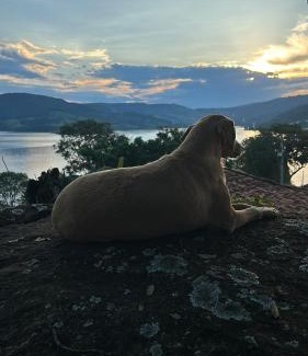 Capitolio House | Refugio a Beira do lago Piscina Churrasqueira Vista privelegiada para o Por dos sol Canto dos Passaros