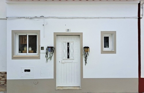 Reguengos de Monsaraz House | Refúgio do Alqueva. accommodation with jacuzzi