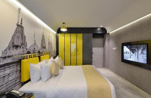 Navrangpura Hotel | Regenta Central Antarim Ahmedabad