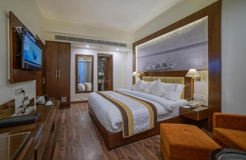 Rajbagh Hotel | Regenta Central Srinagar, Rajbagh