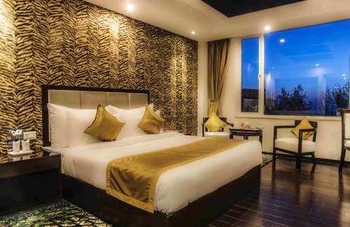 Shoghi Hotel | Regenta Resort MARS Valley View Shoghi