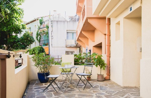 Banyuls-sur-Mer Apartment | Regina's Banyuls - Terrace apartment with a view, 100 m from beach