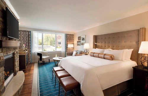 Amherst Hotel | Reikart House, Buffalo, a Tribute Portfolio Hotel