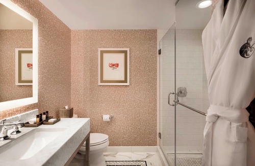 Amherst Hotel | Reikart House, Buffalo, a Tribute Portfolio Hotel