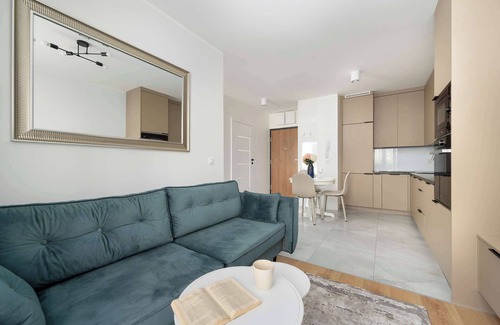 Srodmiescie Apartment | Reja 55 | Wroclaw | Stylish Apartment | Smart TV