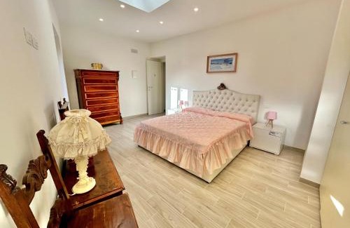 Fontecchio House | Relais Le Bifore