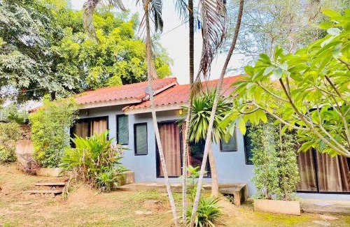 Kaeng Krachan Hotel | Relax Camp Resort Kaeng Krachan