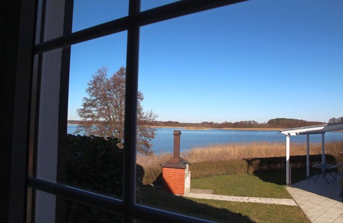 Sternberg House | Relax in the idyllic vacation home Seerose am See!