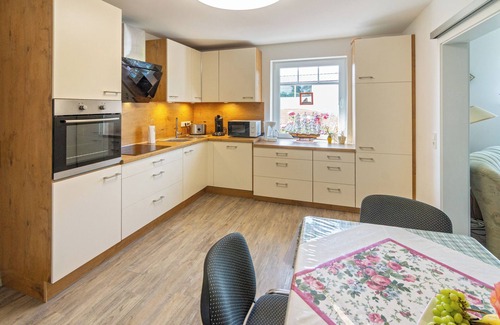 Dornumergrode Apartment | Relax in the wheelchair-friendly Huus op de Wurf in Dornumergrode