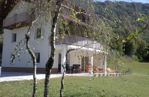Kobarid Apartment | RELAX IN TRANQUILL SURROUNDINGS - GROUND FLOOR APARTMENT