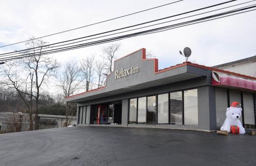 Martinsville Hotel | Relax Inn