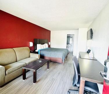 Rockingham Hotel | RELAX INN