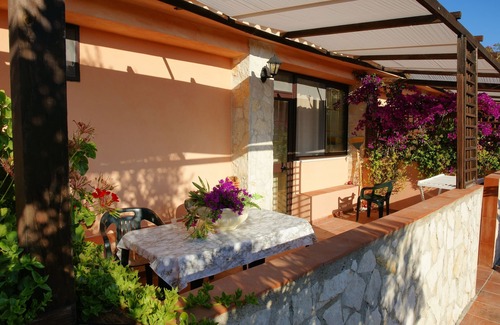 Vieste House | Relax, Natura , Mare in Appartamento Comfort con Veranda Privata e Vista Mare