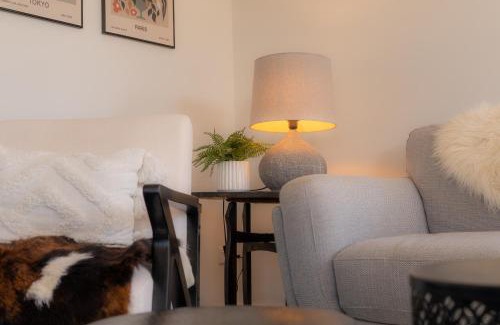 Twizel House | Relax on Rata, Cottage 2