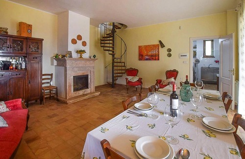 Lungro House | Relax to the full in this idyllic vacation home with pool.