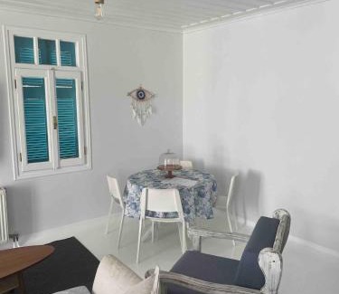 Mpatsi Villa | Relax with a view