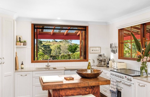 Central Tilba Other | Relax with your Best Friend in the heart of Tilba