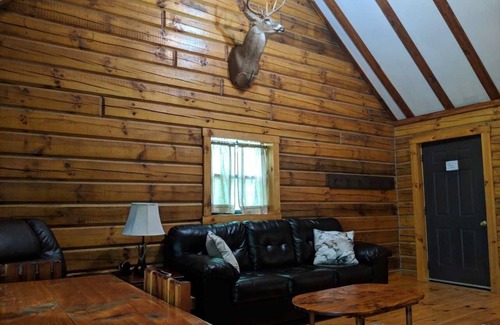 Mauckport Cabin | Relaxation, Peace and Tranquility await you at High Ridge Cabins!