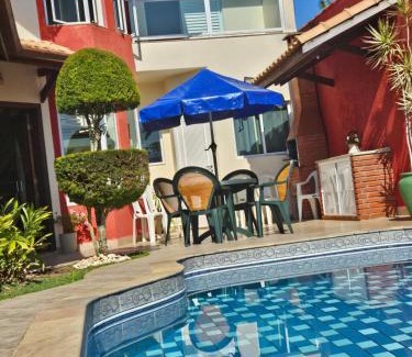 Jardim Imperador House | Relaxe num sobrado com piscina