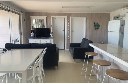 North Beach House | Relaxing family holiday home, just a stones throw from the beach