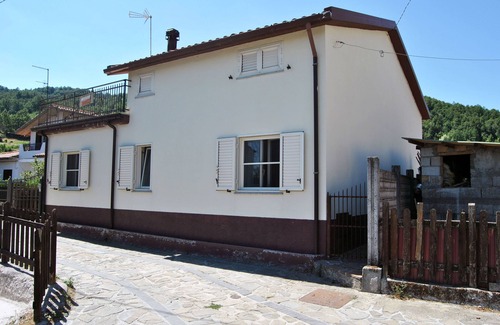San Severino Lucano Villa | Relaxing house in San Severino Lucano - Frazione Cropani