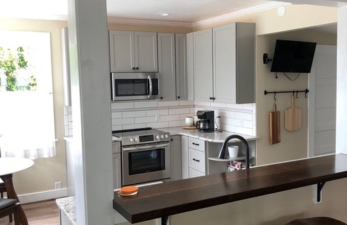 Port Townsend Historic District House | Relaxing place to gather with friends and family in Uptown Port Townsend, ~WA~