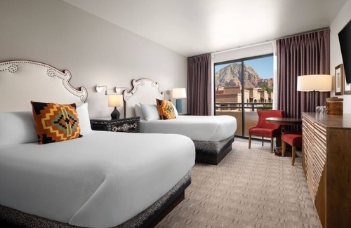 West Sedona Hotel | Relaxing Sanctuary Room for a Rejuvenating Stay in Sedona
