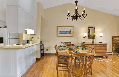 Quechee Condo | Relaxing Unit in Heart of Quechee - Mill Run 2C