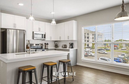 Paw Creek Apartment | Reluxme | 2BR Near Carowinds & Premium Outlets
