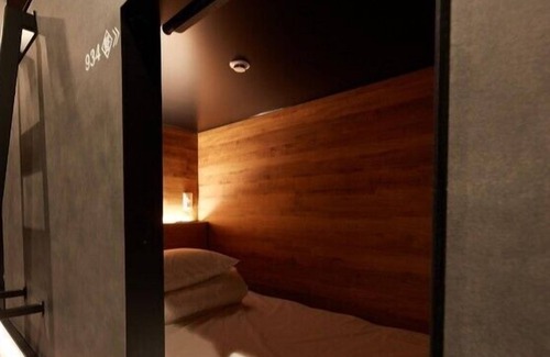 Shinbashi Hotel | Rembrandt Cabin and Spa Shimbashi - Caters to Men