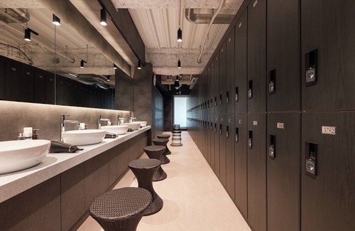 Shinbashi Hotel | Rembrandt Cabin and Spa Shimbashi - Caters to Men